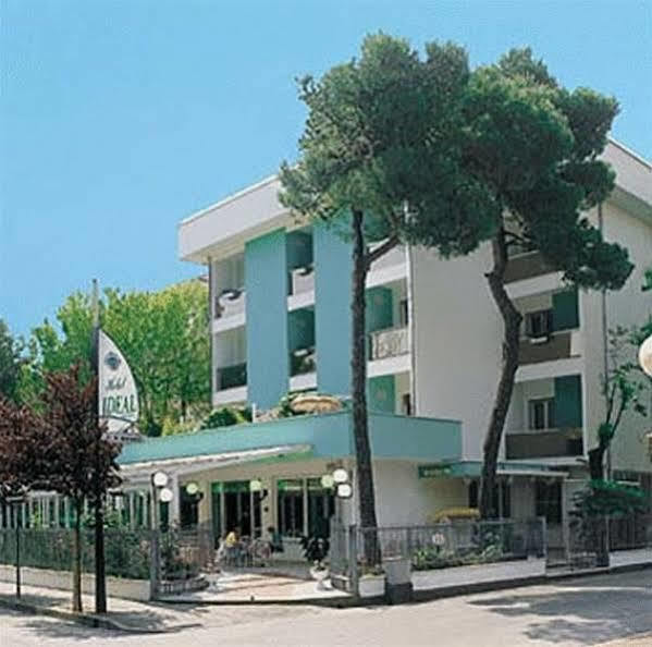 比安基尼理想酒店 里乔内 外观 照片